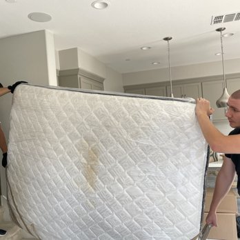 Ian's Movers - Movers Near Me - Studio City, California