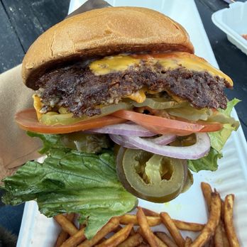 Sammy's Smash Burgers - Food Trucks Near Me - Fairview, Oregon Sammy's Smash Burgers - Food Trucks Near Me - Fairview, Oregon