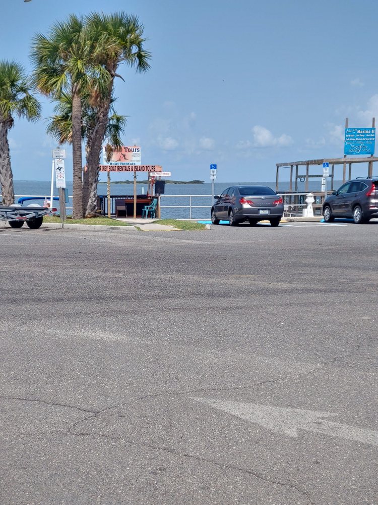 Cedar Key Boat Rentals and Island Tours, Cedar Key Roadtrippers