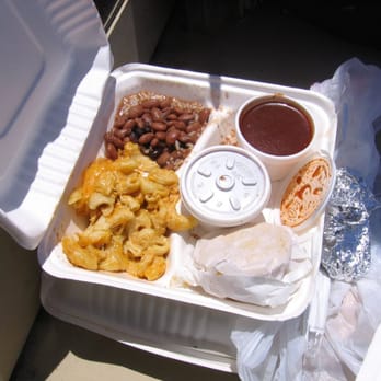 Gorilla Barbeque - mac&cheese. sauce, beens&rice - Barbeque Near Me - Pacifica, California