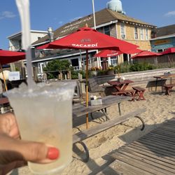 Houser's Bar