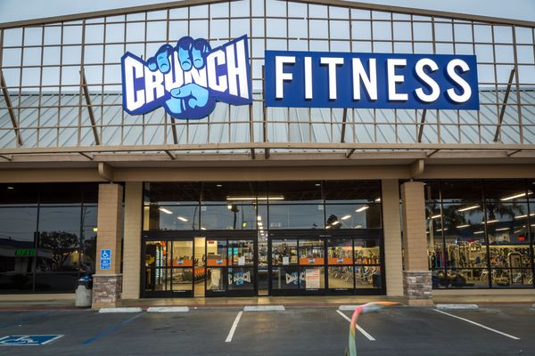 Crunch Fitness - Fountain Valley by null
