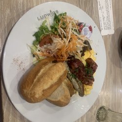 Ludwigs - European Breakfast