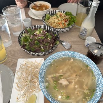 White Elephant - Thai Near Me - San Diego, California