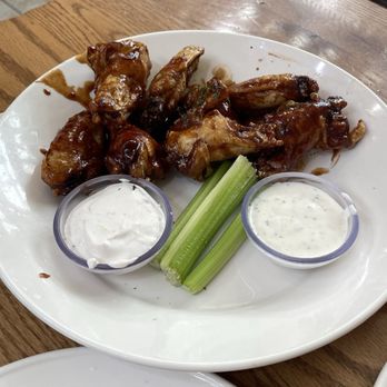 Bahama Breeze - Chicken wings - Bars Near Me - Orlando, Florida Bahama Breeze - Chicken wings - Bars Near Me - Orlando, Florida