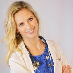 Dr. Anna MD - Visit us for a complimentary consultation. Cosmetic medicine, lasers, cellulite reduction  and so much more!