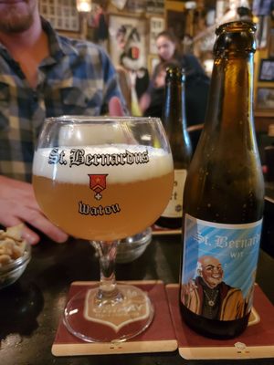 Poechenellekelder by null