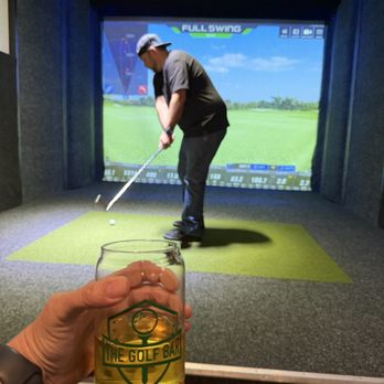 The Golf Bar - Beer, simulator - Golf Near Me - Huntington Beach, California The Golf Bar - Beer, simulator - Golf Near Me - Huntington Beach, California