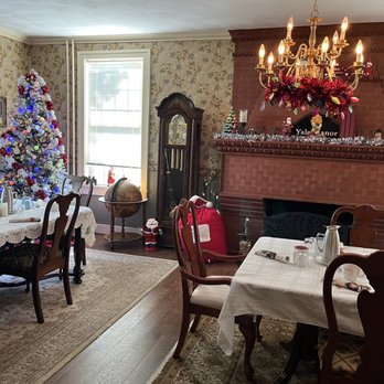 Yale Manor B&B and Yurts - Bed & Breakfast Near Me - Romulus, New York Yale Manor B&B and Yurts - Bed & Breakfast Near Me - Romulus, New York