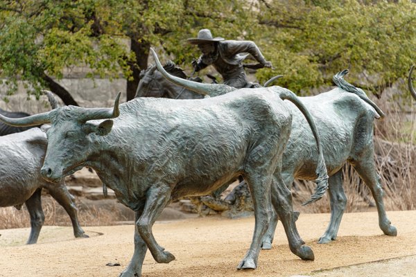 Pioneer Plaza by null