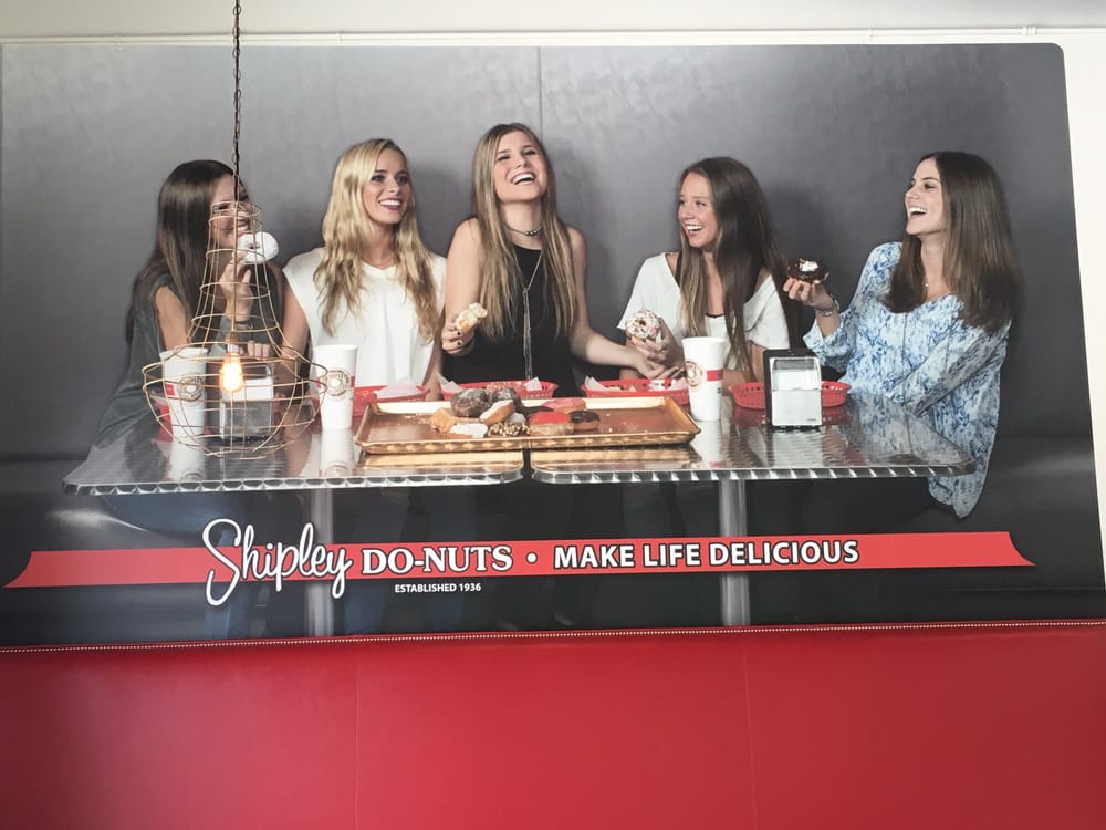SHIPLEY DONUTS with 14 Reviews & 13 Photos 213 Promenade Blvd