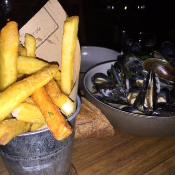 Goldfinch Tavern - Mussels and frits - Seafood Near Me - Seattle, Washington Goldfinch Tavern - Mussels and frits - Seafood Near Me - Seattle, Washington
