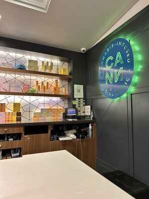 The Apothecarium Dispensary SoMa by null
