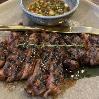 RYNN Thai Restaurant & Bar - Nuer Yang Jaew - Cocktail Bars Near Me - New York, New York