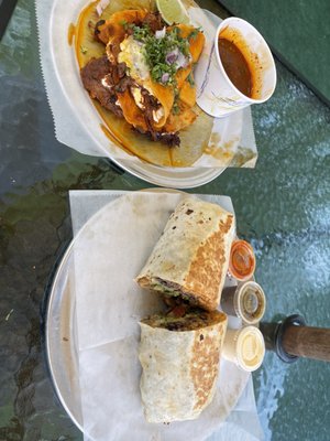 La Capital Tacos by null