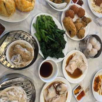 Seafood Cove 2 - shrimp noodle, pineapple bun, beef tripe, har gow, tofu skin roll, chinese broccoli, deep fried shrimp ball - Dim Sum Near Me - Westminster, California Seafood Cove 2 - shrimp noodle, pineapple bun, beef tripe, har gow, tofu skin roll, chinese broccoli, deep fried shrimp ball - Dim Sum Near Me - Westminster, California