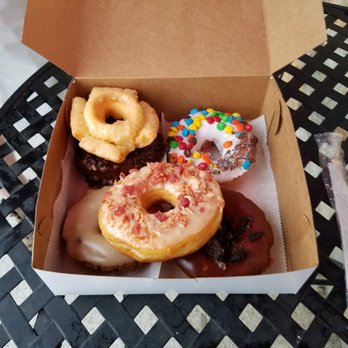 Buzz Cup - Box of donuts - Donuts Near Me - Mount Sterling, Kentucky