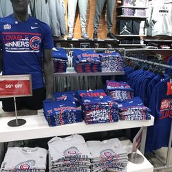 Champs Nike Yardline - Half off Cubs gear except jerseys