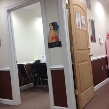 Her Imports - Purchasing rooms - Cosmetics & Beauty Supply Near Me - Greenbelt, Maryland