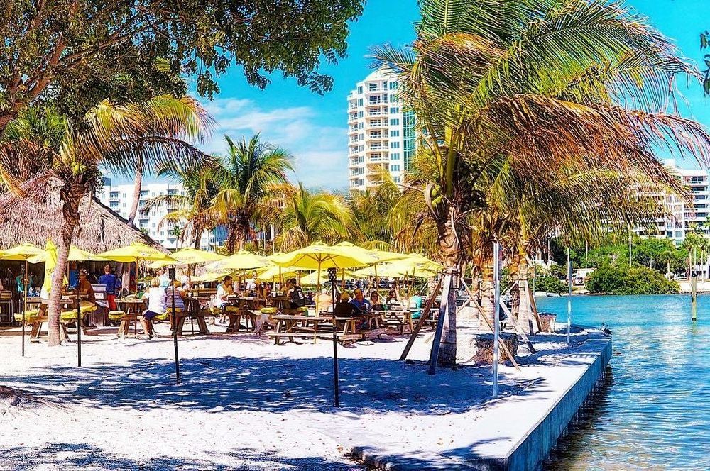 O'Leary's Tiki Bar & Grill