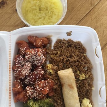Home Taste - Sesame Chicken lunch combo - Szechuan Near Me - Watertown, Massachusetts Home Taste - Sesame Chicken lunch combo - Szechuan Near Me - Watertown, Massachusetts