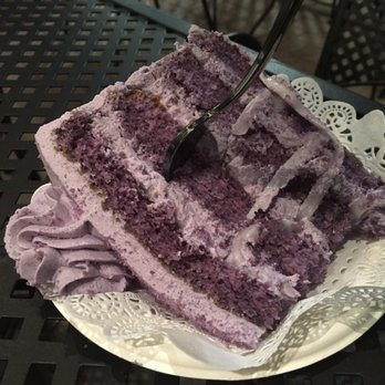 Jennivee’s Bakery - Purple yam cake - Desserts Near Me - Chicago, Illinois Jennivee’s Bakery - Purple yam cake - Desserts Near Me - Chicago, Illinois