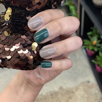Vivi Nails & Spa - Shellac manicure by Zoe - Nail Salons Near Me - Houston, Texas Vivi Nails & Spa - Shellac manicure by Zoe - Nail Salons Near Me - Houston, Texas