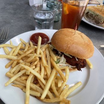 The Hideout - Grilled chicken sandwich - Cocktail Bars Near Me - Aptos, California The Hideout - Grilled chicken sandwich - Cocktail Bars Near Me - Aptos, California