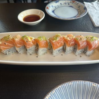 Domo - I.C roll - Sushi Bars Near Me - San Francisco, California