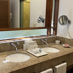 Viceroy Riviera Maya - Sink area