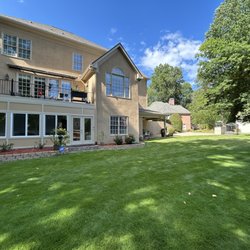 Top Turf Lawn Care and Pest Management