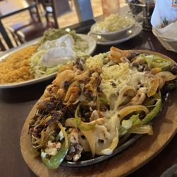 El Nopal Mexican Cuisine - Steak Fajitas