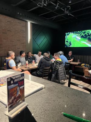 Carbon Bar and Grill by null