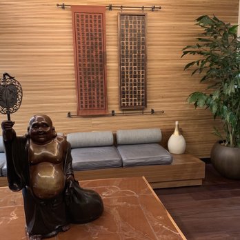 Panda Inn - Chinese Near Me - Glendale, California