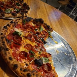Pepperoni Pizza Pepperoni Pizza