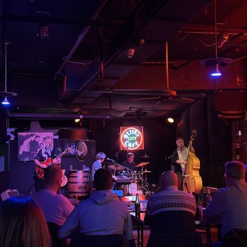 Blues City Cafe - Southern Near Me - Memphis, Tennessee
