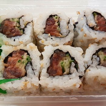 J-Town By The Sea - Spicy tuna roll - Japanese Near Me - Markham, Ontario J-Town By The Sea - Spicy tuna roll - Japanese Near Me - Markham, Ontario