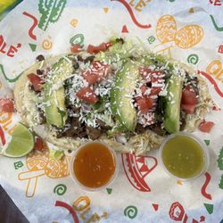Suy's Mexican Restaurant - Huaraches