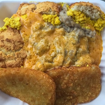 Imagine Vegan Cafe - Memphis Slam was incredibly good. Vegan southern comfort food at its best and a huge portion! - Vegan Near Me - Memphis, Tennessee