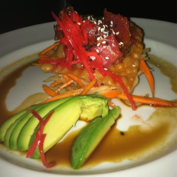 Yard House - Ahi tuna tartar! Absolutely amazing ;) - New American Near Me - Brea, California