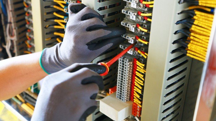 Slide of Deal Engineering