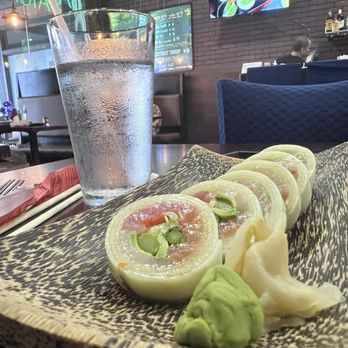 SAISAKI Sushi Kitchen - Rainbow Roll - Asian Fusion Near Me - West Palm Beach, Florida SAISAKI Sushi Kitchen - Rainbow Roll - Asian Fusion Near Me - West Palm Beach, Florida