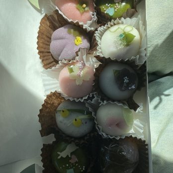 Chikara Mochi - Box of 10 - Bakeries Near Me - Gardena, California