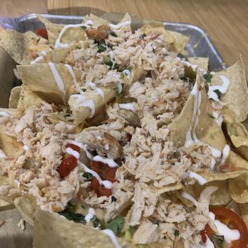 Buffalo Wild Wings - Nachos ad chicken - American Near Me - Citrus Heights, California