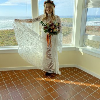 Morningside Florist - Bride with florals - Florists Near Me - Rancho Cordova, California Morningside Florist - Bride with florals - Florists Near Me - Rancho Cordova, California