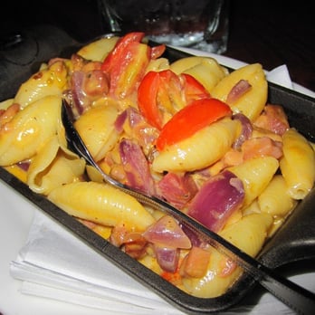 Rick's Chophouse - surprisingly tomatoes and mac'n'cheese go well together - Seafood Near Me - McKinney, Texas