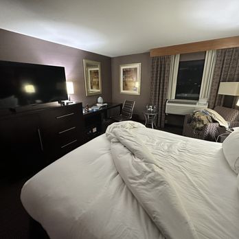 DoubleTree by Hilton Hotel Downtown Wilmington - Legal District - Hotels Near Me - Wilmington, Delaware DoubleTree by Hilton Hotel Downtown Wilmington - Legal District - Hotels Near Me - Wilmington, Delaware