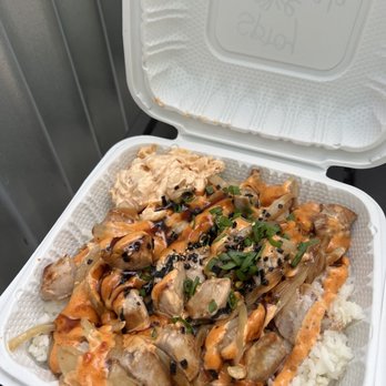 Da Bald Guy - Pan Pan-Fried Poke - Food Trucks Near Me - Kahuku, Hawaii