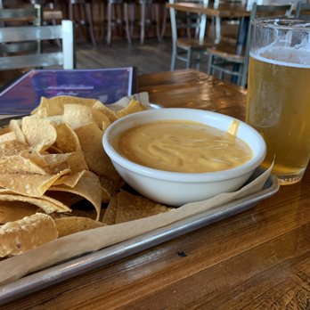 The Q & Brew - Chips and queso - Breweries Near Me - Canton, Texas