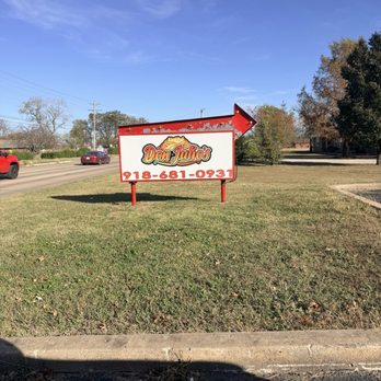 Don Julio's Tacos - Sign - Food Trucks Near Me - Muskogee, Oklahoma Don Julio's Tacos - Sign - Food Trucks Near Me - Muskogee, Oklahoma